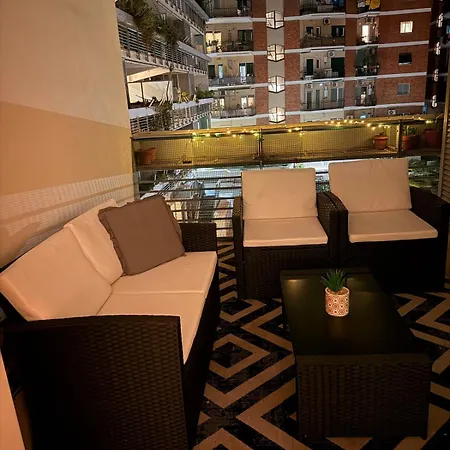 Trastevere With A Terrace Smart Tv And Ac *